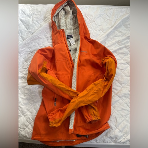 Patagonia Jackets Coats Patagonia Mens Medium Raincoat